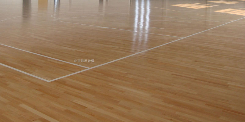 運動木地板的專業(yè)性能及冬季保養(yǎng)技巧