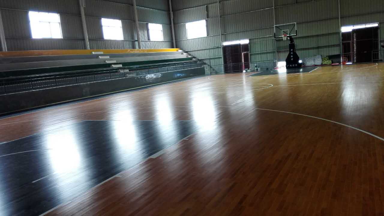 運(yùn)動(dòng)木地板 運(yùn)動(dòng)木地板