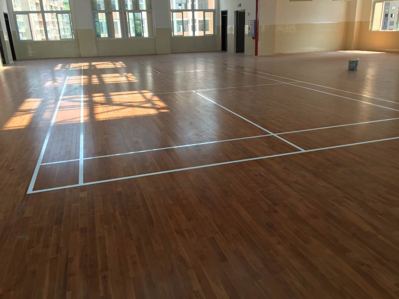 運動木地板,實木運動地板 運動木地板,實木運動地板